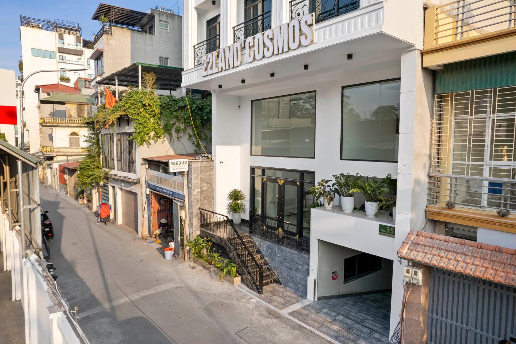 22Land Cosmos Hotel Hanoi Buitenkant foto